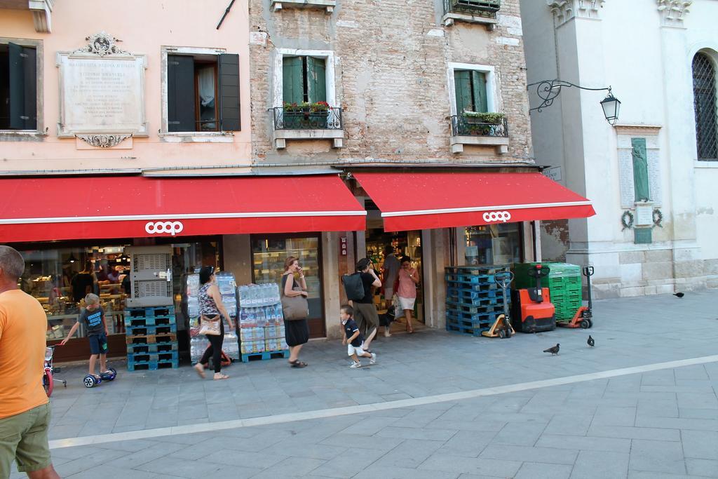 Appartamento Calle Dei Preti Venetië Buitenkant foto