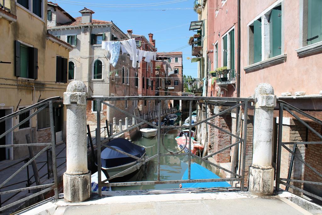 Appartamento Calle Dei Preti Venetië Buitenkant foto