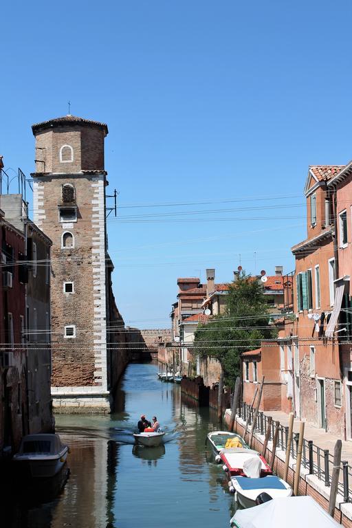 Appartamento Calle Dei Preti Venetië Buitenkant foto