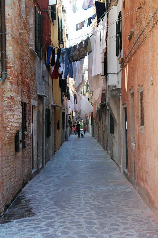Appartamento Calle Dei Preti Venetië Buitenkant foto