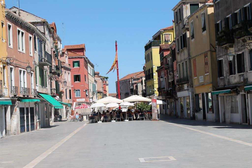 Appartamento Calle Dei Preti Venetië Buitenkant foto